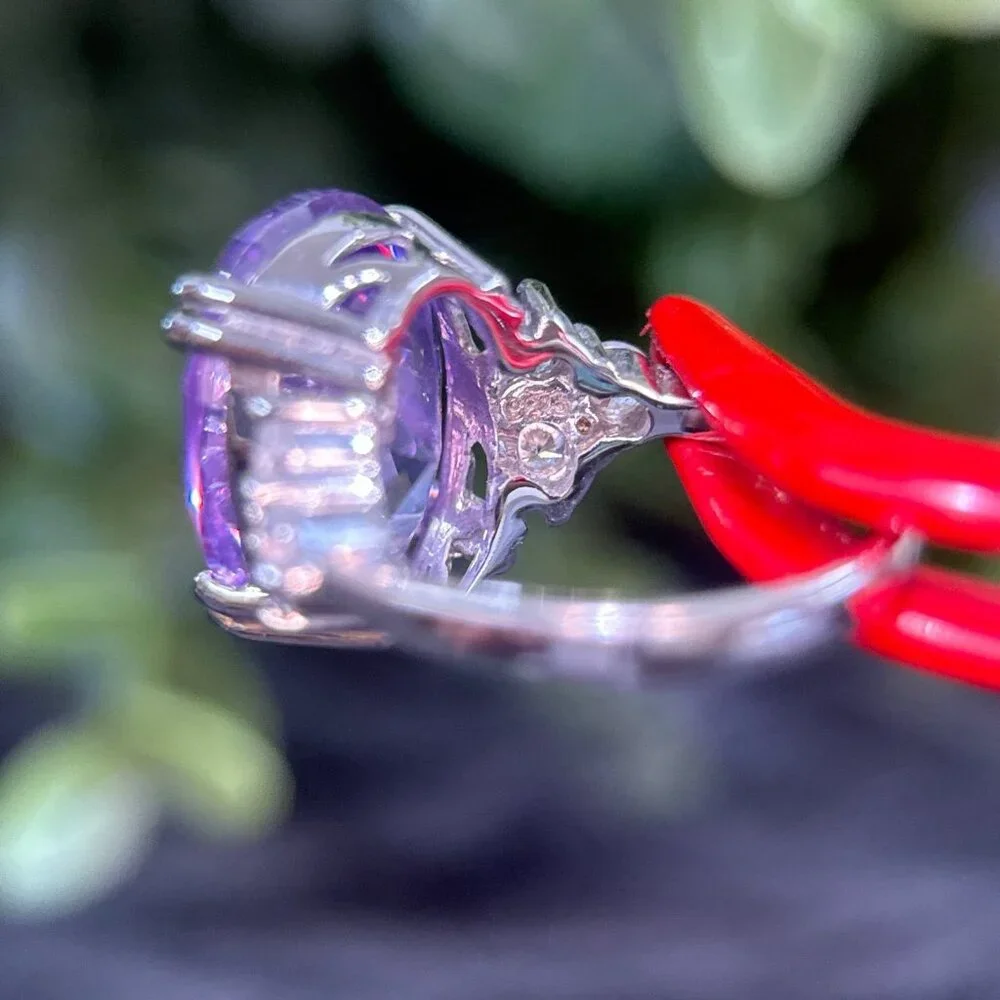 Oval‎ Shaped Amethyst Silver 925 Ring